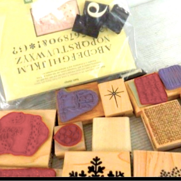 Lot of Assorted Craft Stamps- Stampabilities, Etc - Picture 5 of 5
